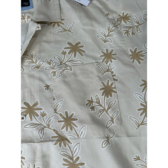 Reverse Threads  Mens Button Up Shirt Size Large - Picture 3 of 9